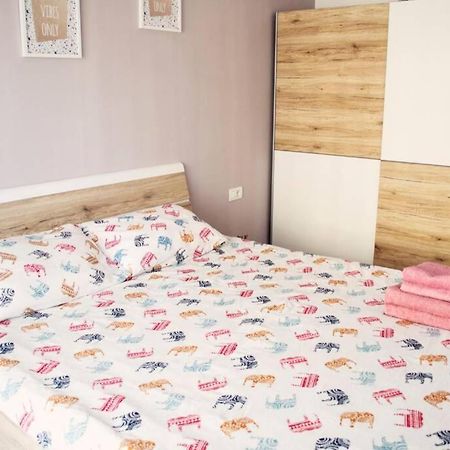Dream Apartment+Parcare Gratuita Oradea Extérieur photo