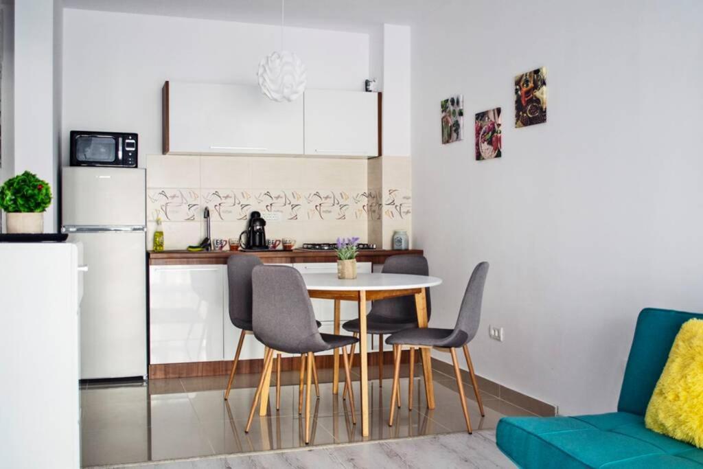Dream Apartment+Parcare Gratuita Oradea Extérieur photo